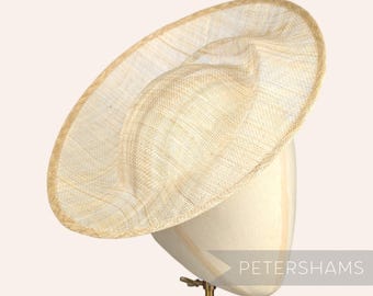 Natürliche Sinamay 'Cindy' Orbital Falte Fascinator Hut Basis für Hutmacherei & Hutherstellung