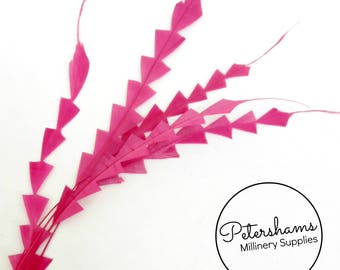 Zig Zag Coque Feather (Pack of 5) for Millinery & Fascinators - Cerise Pink