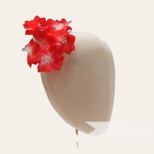 Vintage German Silk &#39;Ruth&#39; 6 Flower Blossom Bunch for Millinery & Hat Making - Red