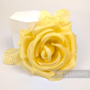 14cm &#39;Kelly&#39; Silk Rose Millinery Fascinator Flower Hat Mount - Buttercup