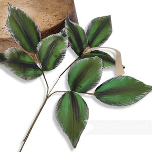 Vintage &#39;Dalton&#39; 1940/50&#39;s Hand Painted German Wired Leaf Stems - 3 Stems - For Millinery and Hat Trimming - Green