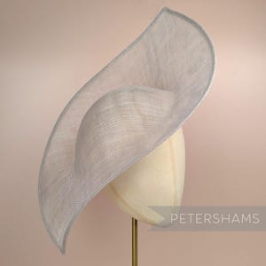 Double Pointed Sinamay Fascinator &#39;Jackie&#39; Hat Base for Millinery - Pale Grey