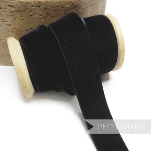 23 mm Elastisches Stretch Samtband für Hutmacherhandwerk, Hutbesatz & Bastelarbeiten 1 Meter - Schwarz