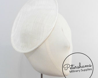 Ovale Sint-jakobsschelp Sinamay Fascinator Hat Base voor Millinery & Hat Making - Ivoor