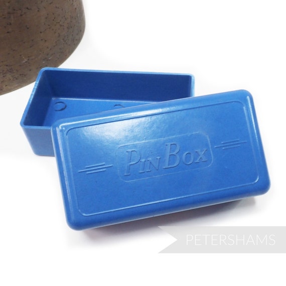 Bakelite 1930's/40's Vintage Pin Box - Blue