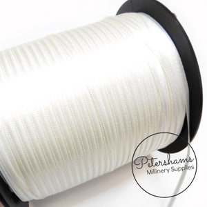 3 mm dickes doppelseitiges Satinband für Hutmacherei, Fascinator und Hutherstellung - 10 Meter - Ivory