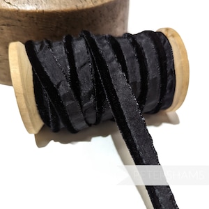 5mm Velvet Insertion Piping Cord for Millinery, Hat Making and Crafts - 1m - Black
