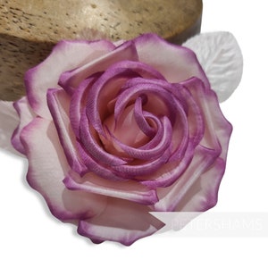 14cm &#39;Kelly&#39; Silk Rose Millinery Fascinator Flower Hat Mount - Mauve Tipped Ombre