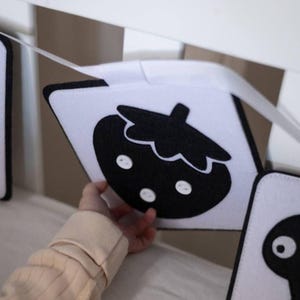 Zintuiglijke flashcards | Sensorische flitskaarten met hoog contrast (0-6 maanden oud) |  Flitskaarten pasgeboren baby | Nieuw babycadeau | Cadeau kraamcadeau