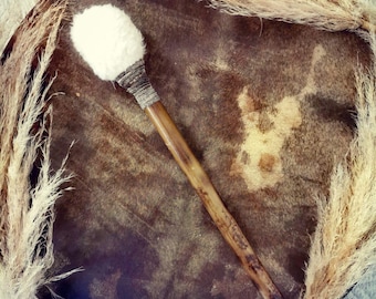 Mazo de tambor chamánico artesanal - Percutor hecho a mano - Instrumento ritual