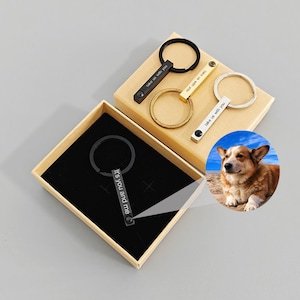 Custom Photo Projection Keyring,Family,Kids,Couple,Pet,Cat,Dog Photo Keychain with Gift Box,Birthday,Halloween,Christmas Gift for Her