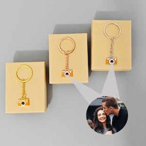 Custom Camera Style Photo Keyring,Personalized Photo Projection Keychain with Gift Box,Birthday,Back to School Gift,Pet Photo Keyring