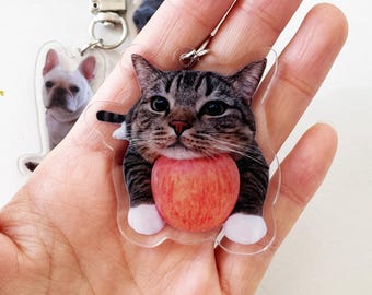 Custom Acrylic Photo Keychain: Personalized Pet Portrait or Logo