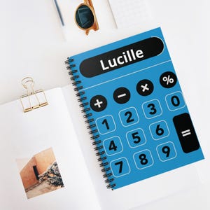Cuaderno personalizado, calculadora azul, diario de tapa dura, páginas con líneas rayadas