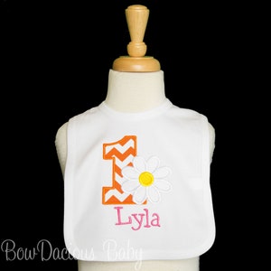 Daisy Birthday Bib, Birthday Bib, 1st Birthday Bib, Cake Smash Bib, You Pick Fabrics and Font, Daisy Bib