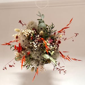 Dried flower cloud
