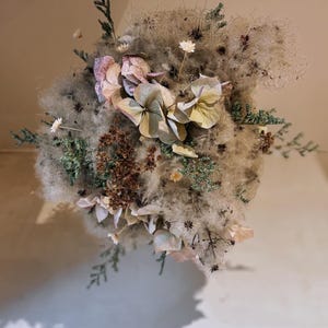 Dried flower cloud