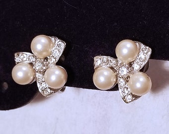 rhénan vintage et Faux Pearl Clip sur boucles d'oreilles