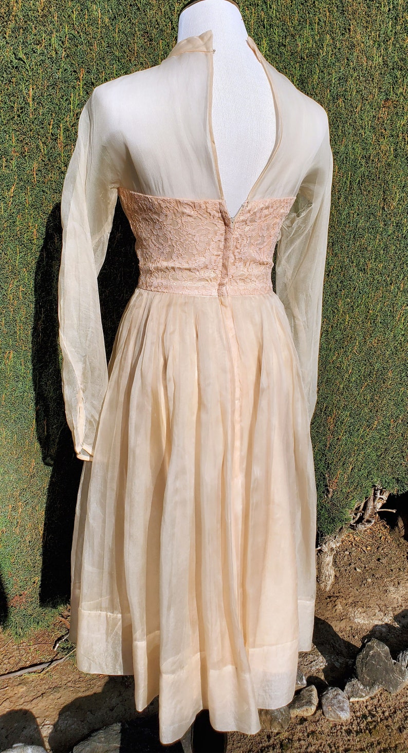 Vintage 50's/60's Peach Formal Prom Dress AS-IS image 2