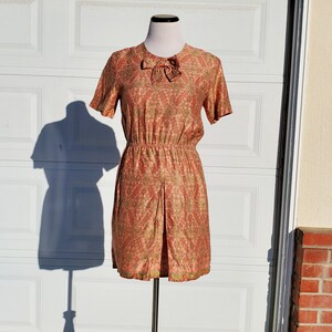 60er Orange Gemustertes Minikleid