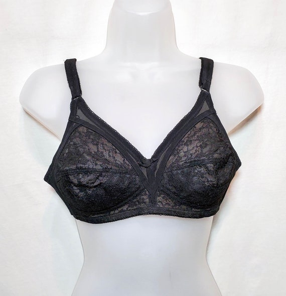 Black Vintage Q-T Foundations Bra 34C - image 1