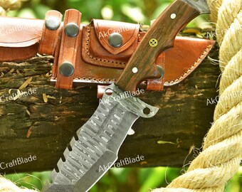 Cuchillo de caza de Damasco forjado a mano con empuñadura de palisandro / Cuchillo de espiga completa para acampar al aire libre y bushcraft / Cuchillo de supervivencia hecho a mano