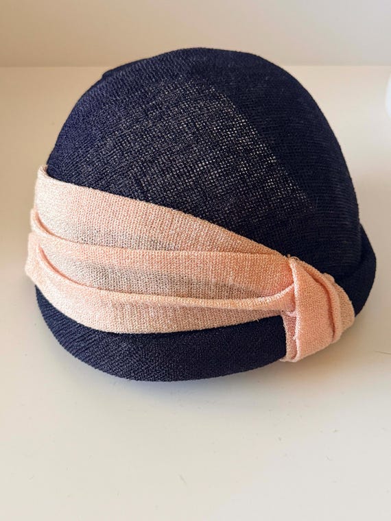 1960s Navy Blue Straw Cloche Hat | Blush Pink Ban… - image 6