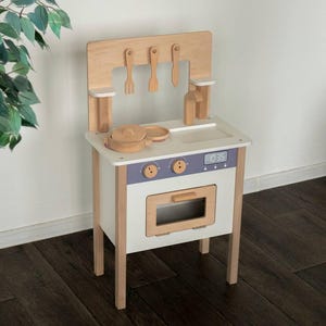 Cucina giocattolo Montessori in legno di betulla fatta a mano con 7 accessori
