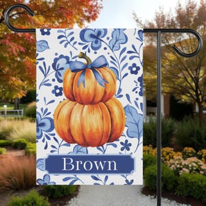 Bandeira de jardim de abóbora de outono personalizada: decoração chinoiserie floral azul