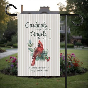 Gepersonaliseerde tuinvlag: herdenkingsdecor kardinaal (12&#39;&#39; x 18&#39;&#39;)