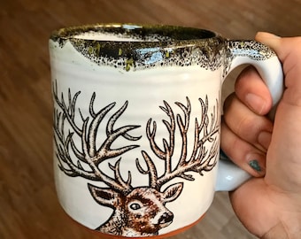 100 Point Buck Mug with Mossy Green and Black Lip Drip
