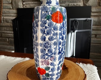 Vaso de porcelana vintage Takahashi hexagonal estilo Imari – Desenho floral japonês pintado à mão