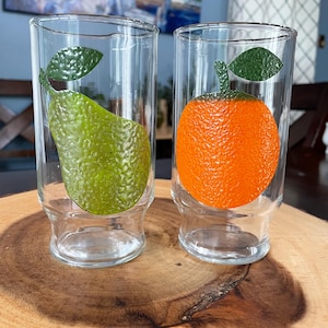 Pair of Vintage Libbey Textured Fruit Glasses – Orange & Pear Design – Retro Juice Glass Set
