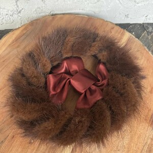 Bonwit Teller Real Brown Mink Veil Netting Fur Pillbox Halo Hat Vintage 50s Bonwit teller hat - Gem main image 2