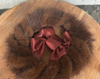 Vintage 1950s Brown Mink Fur Halo Hat Birdcage Veil Velvet Bow Fascinator 1950s Vintage Mink Fur Birdcage Veil Hat, Brown Fascinator  main image 2