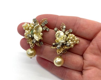 Vintage Pearl and Rhinestone Drop Clip On Earrings