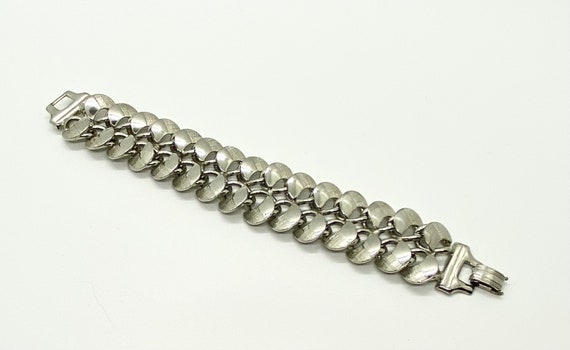 Vintage Silver Retro Bracelet - image 1