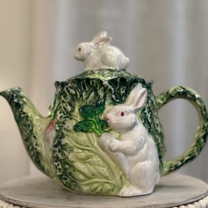 Vintage Shafford Rabbit Patch Teapot Japan 1988 Bunny Cabbage Teapot Cottagecore Decor Easter Spring Kitchen Collectible Ceramic Tea Pot