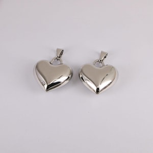 Silver Heart Charms,  Heart Pendant,Silver Heart Charm Bracelet Necklace for DIY Jewelry Making Supply