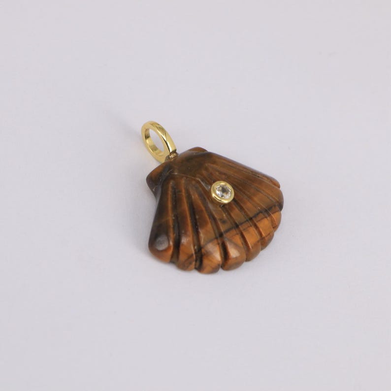 Crystal Gemstones Zircon Seashell Charm, Gold Plated Bail, Ocean Jewelry Accessories for DIY Supply Tiger Eye