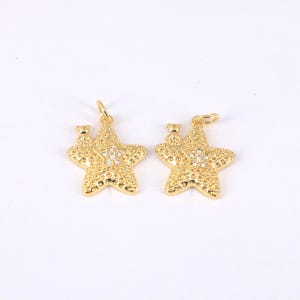 4 Stück Gold Stern Charms, 18K vergoldet Seestern Anhänger, DIY Armband Halskette Schmuck machen