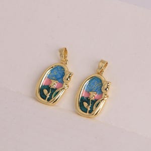 Dijes de flores rellenos de oro de 18 quilates, colgante de flor esmaltado para hacer joyas DIY.