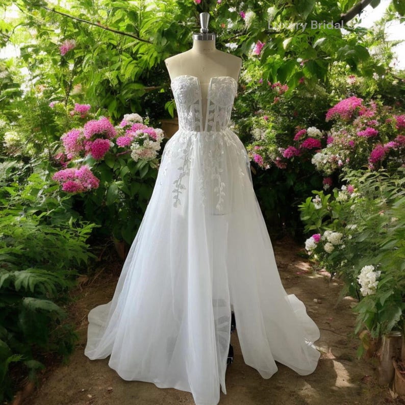 Elegant Solid Flowers Slit Mesh Strapless Sleeveless Dresses