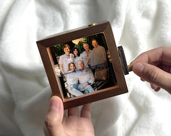 Custom Photo Flipbook Animation Box, Personalized Wooden Photo Book with Light, Custom Crank Photobox Picture Box, Couples Anniversary Gifts