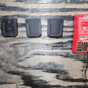 Milwaukee Battery Mount – 4-Pack with Mounting Screws