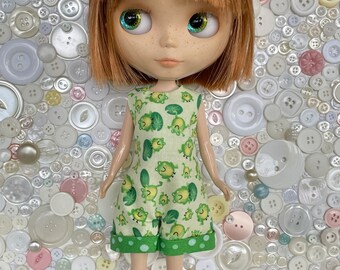Tiny Frogs Cuffed Romper for Neo Blythe Doll