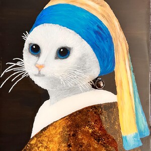 Cat with a Pearl Earring