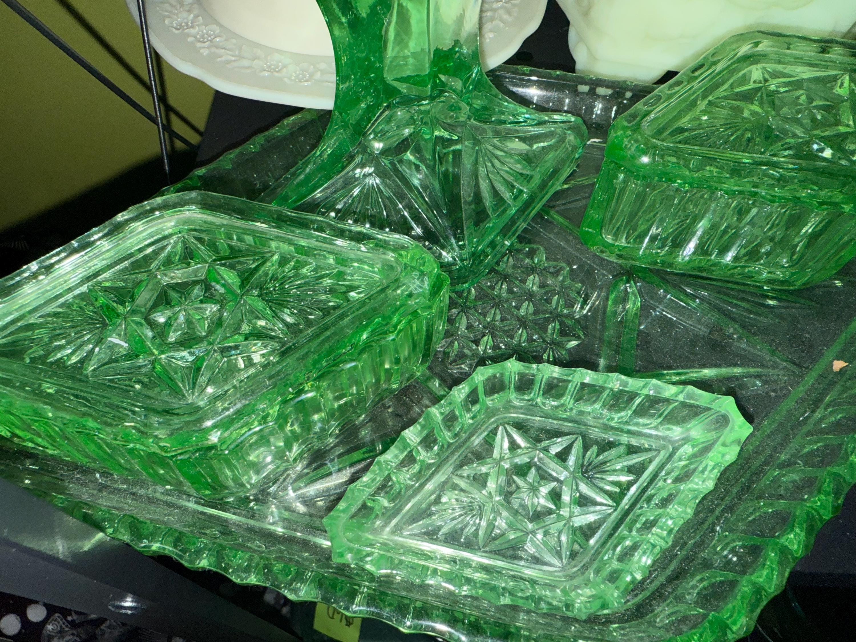 Uranium David 2231 Vanity Set - Etsy