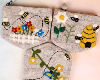 Monedero de abeja de fieltro de lana hecho a mano – Bolso con cremallera para uso diario