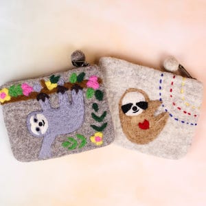 Monedero de fieltro con diseño de perezoso hecho a mano: precioso monedero de lana con cremallera y diseños de perezosos, 14 x 11,4 cm, ideal para amantes de los perezosos.